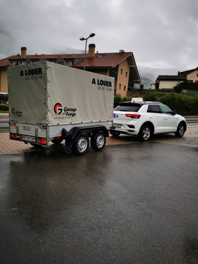 Louer remorque plateau voitures à Lausanne et envrion (Canton de Vaud)